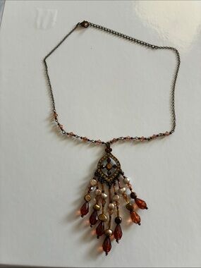 Vintage-Inspired Amber Drop Pendant Necklace - Czech